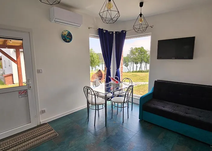 Holiday home Nad Jeziorem 2 *